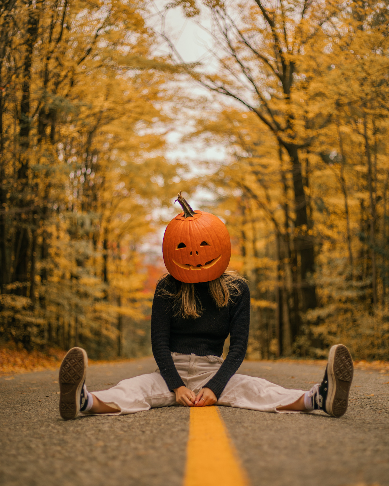 Cutie Girl in Pumkin Head