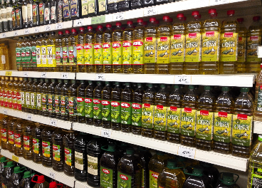 olive oil in supermarket