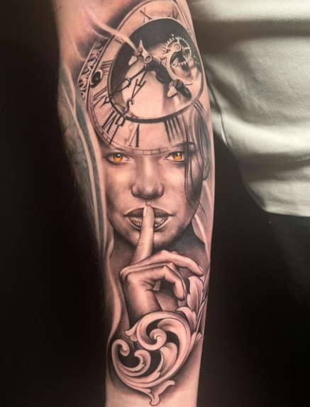 Lady Clock Tattoo