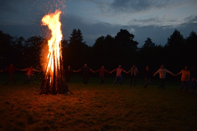 things to do while camping at night - a campfire show