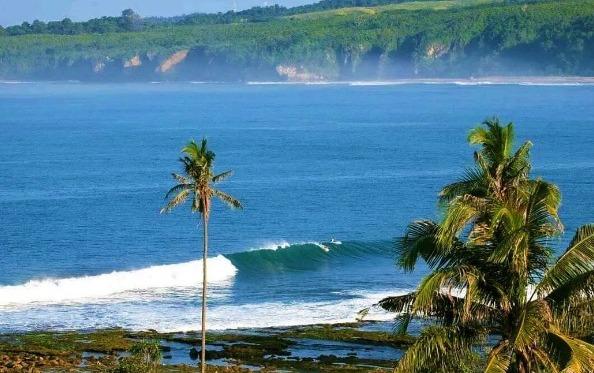 pantai pelabuhan ratu