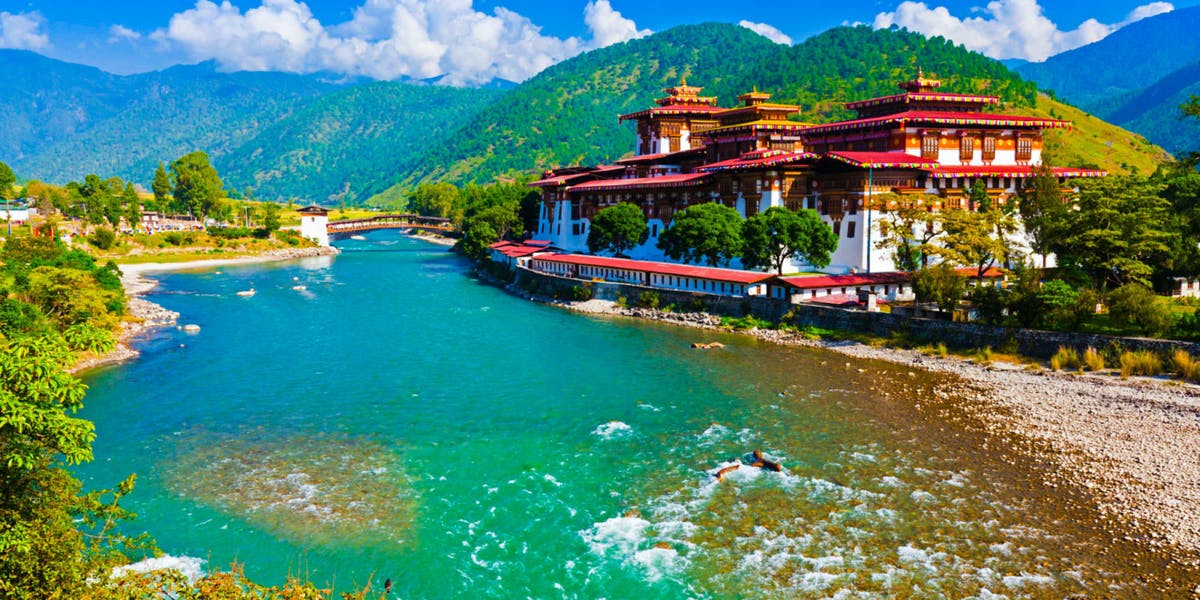bhutan tourism rules for tourists