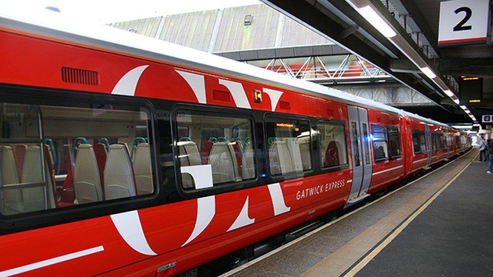 First of 27 new trains starts running on Gatwick Express route - BBC News