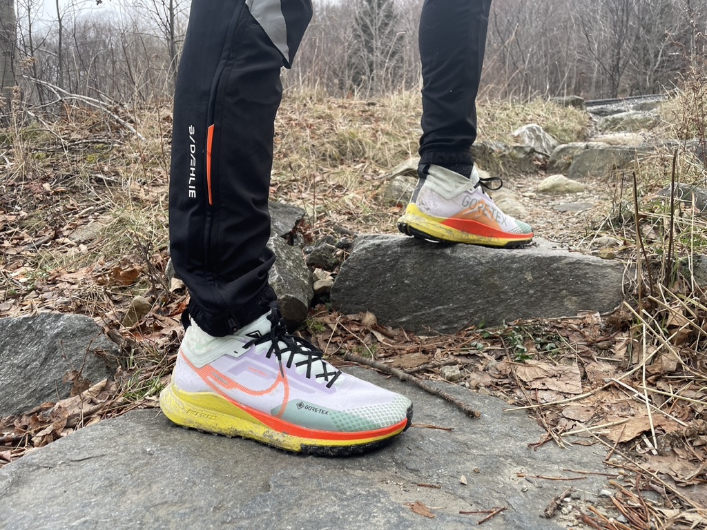 nike react gtx on feet