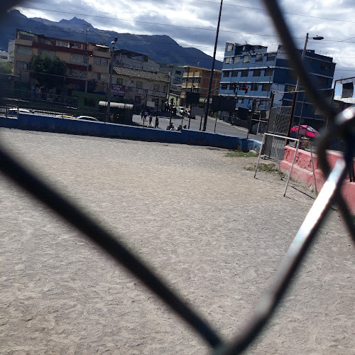 Cancha Chimbacalle - Quito