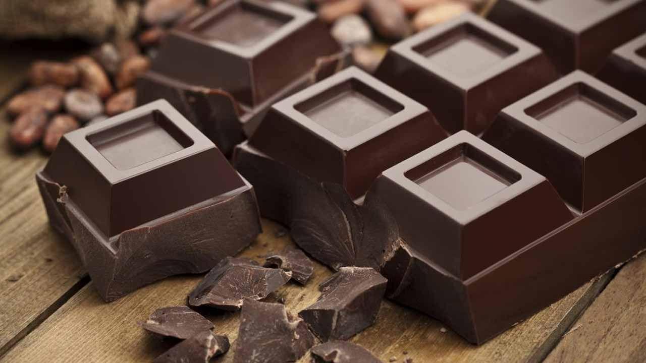 Dark Chocolate: Eating dark chocolate reduces stress .. Key points in the  study .. | Know the eating dark chocolate reduces stress in study check  here | PiPa News