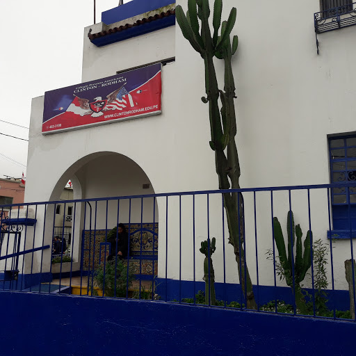 Colegio Peruano Americano CLINTON - RODHAM