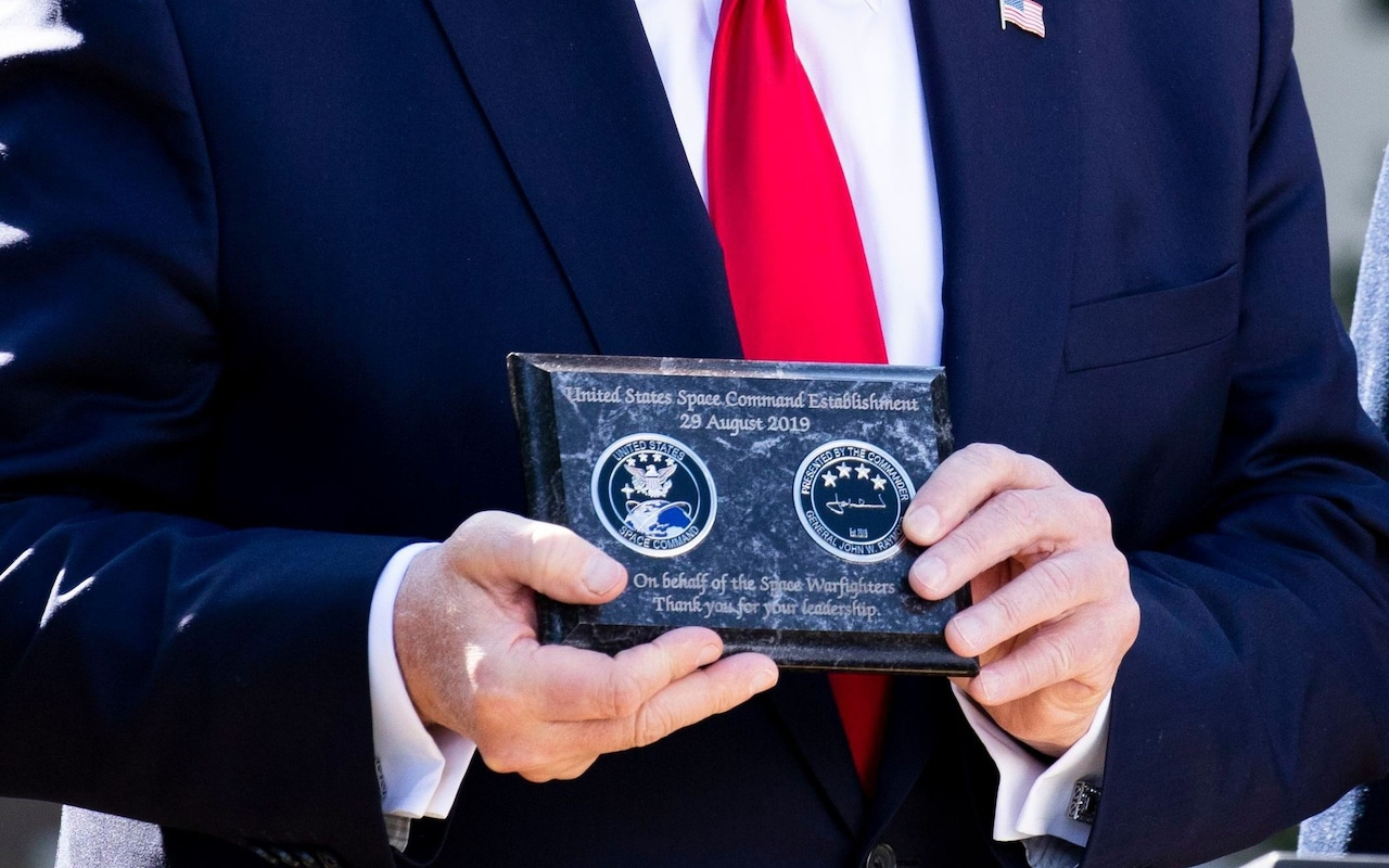 Comando-Guerra-Espacial-Trump-Estados-Unidos-Espacio-