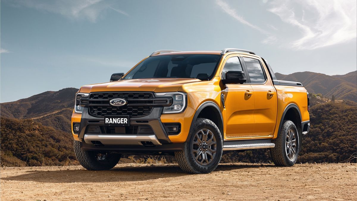 mobil 4x4 ford ranger murah