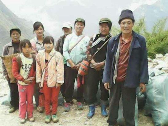 缅政府军与同盟军交战子弹射入中国民居