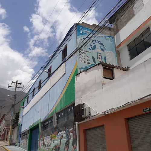 Opiniones de La canchita futbol 5 en Quito - Campo de fútbol