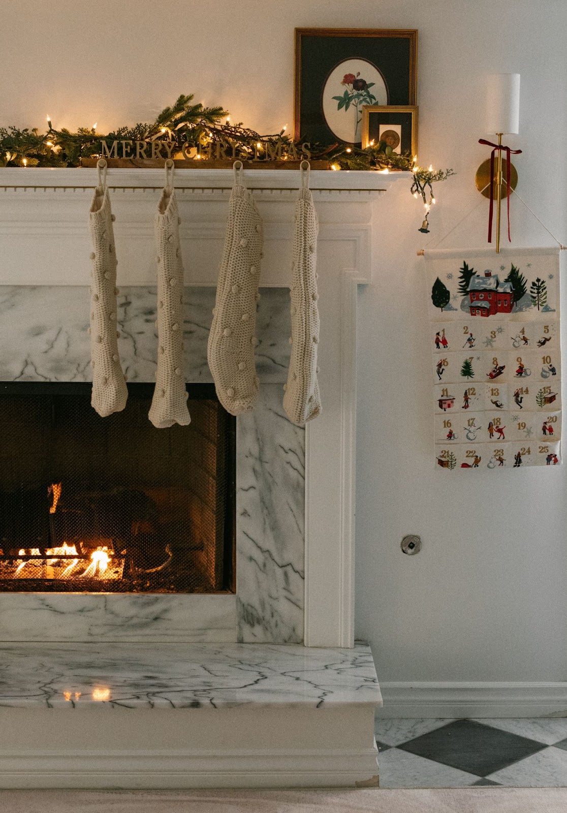 Holiday mantel decor