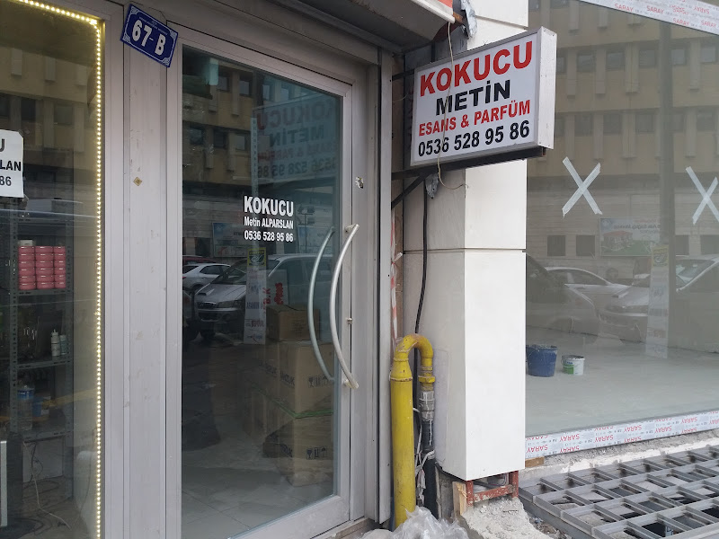 Kokucu Metin Esans & Parfüm
