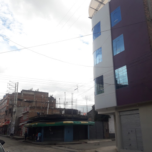 Clinica veterinaria 2 patas - Huancayo