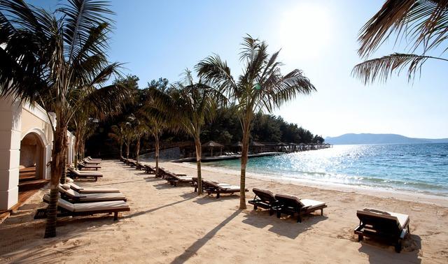 C:\Users\secgu0\Documents\CT Project\Images\Angels Beach 1.jpg