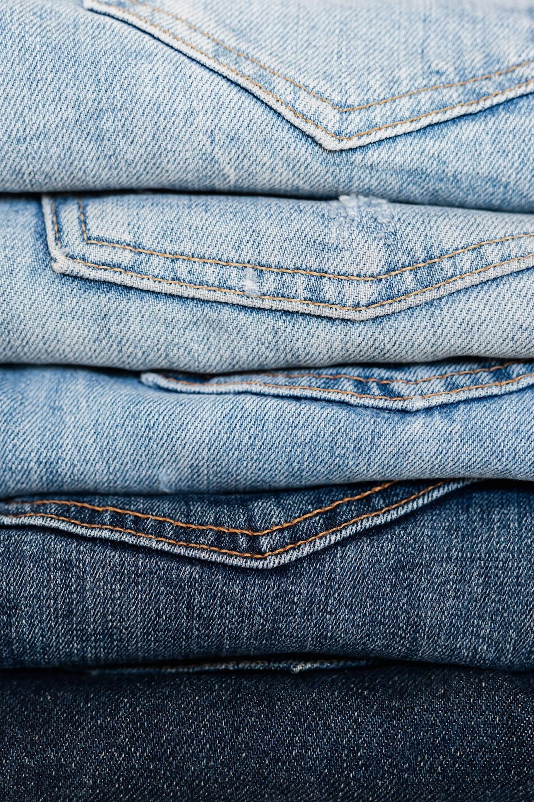 A close up of a pair of jeans

Description automatically generated with medium confidence