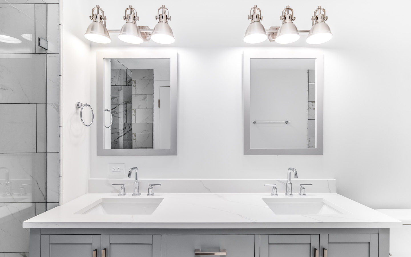 Bathroom vanity lighting ideas
