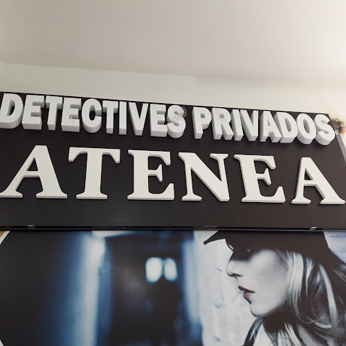 Atenea Detective Privado / Tienda Comercial - Detective privado