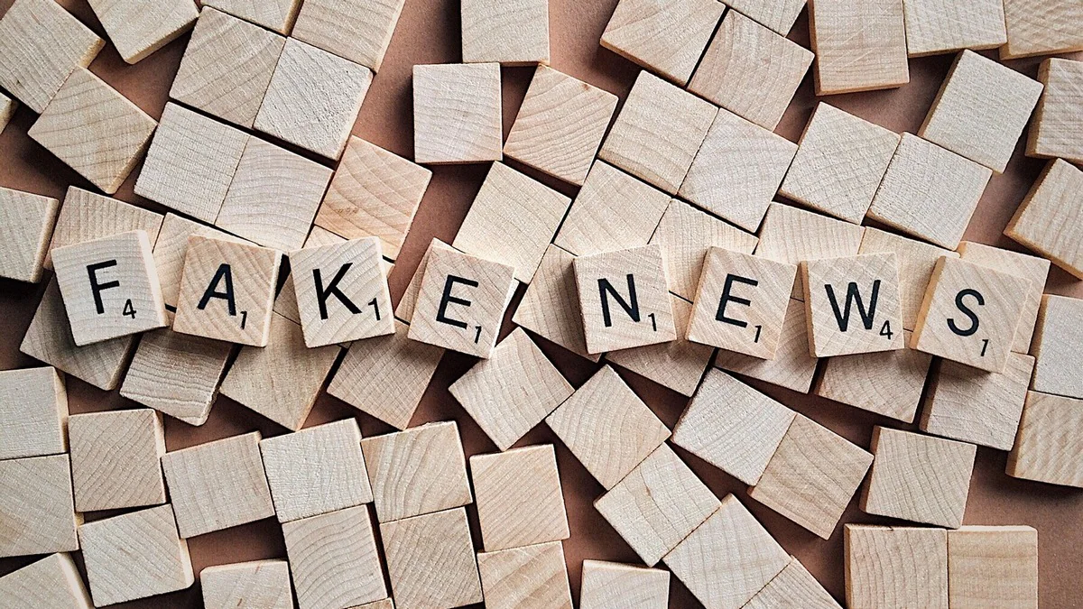 Benefits of Using a Fake News Checker