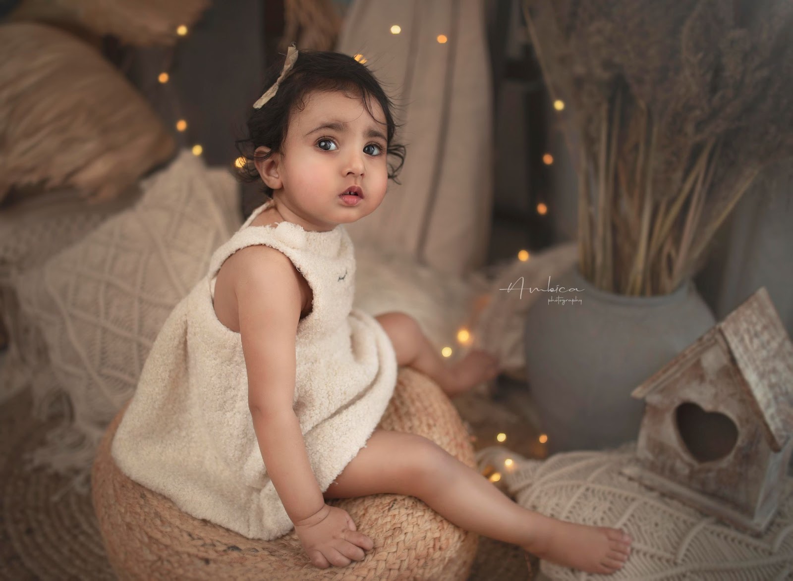 That is the justification for why you ought to enlist infant photographic artists in Bangalore for maternity photos. Despite how long it has been since you've imagined your child, your Sitter photography in Bangalore ought to take you straightforwardly back to those months and sentiments.