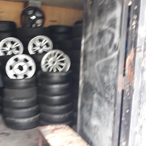 Opiniones de Vulcanizadora Nexa en Quito - Tienda de neumáticos