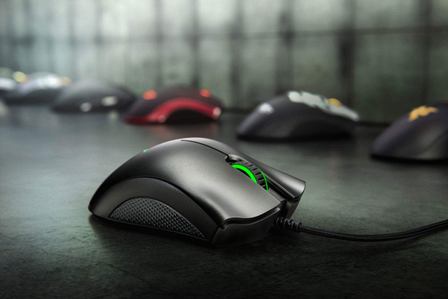 Razer Deathadder Wired Best Gaming Mouse Under 2000