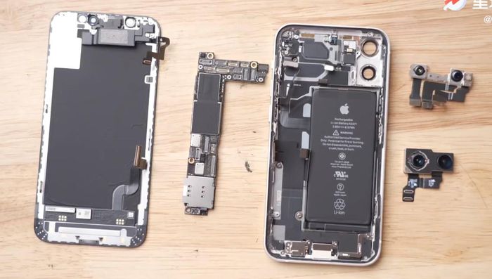 Thay Pin Pisen iPhone 12 Mini