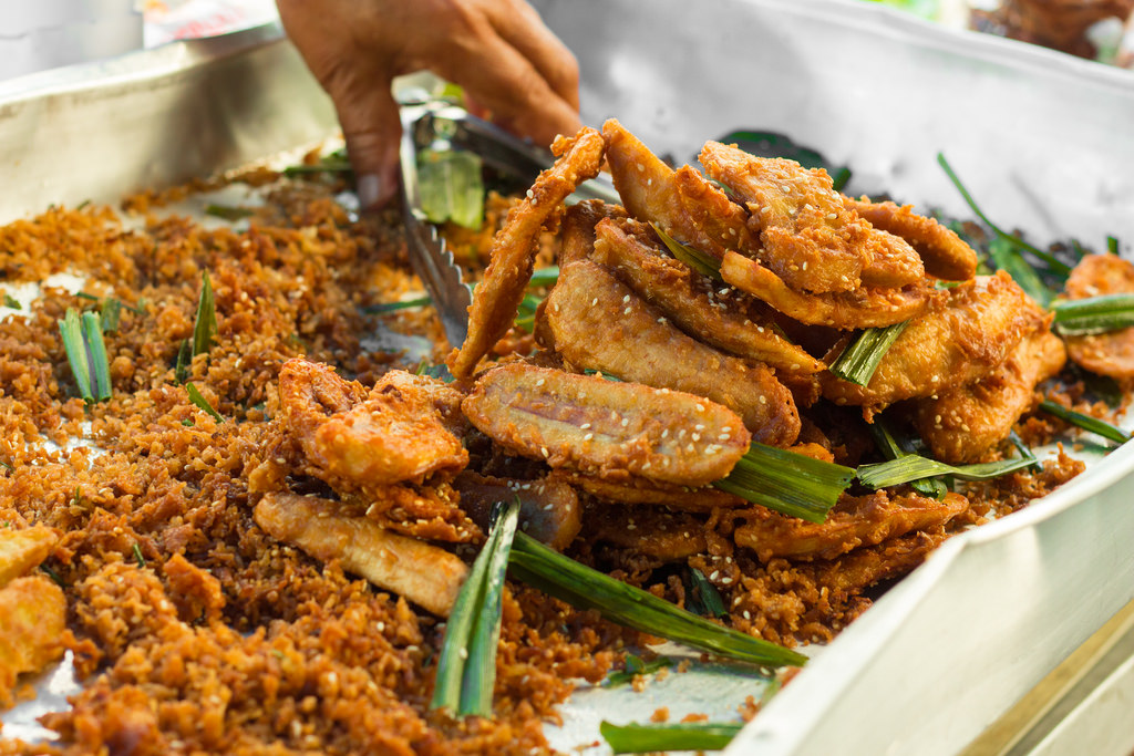 10 Delicious Thai Street Dishes You'll Love