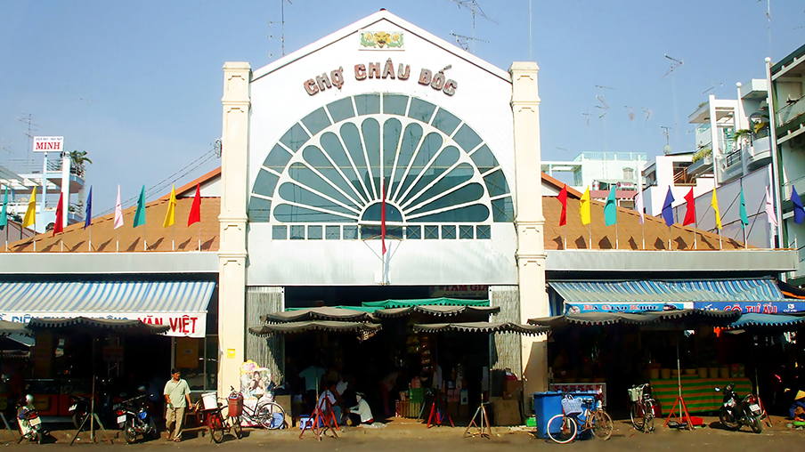 Chợ Châu Đốc - “Vương quốc mắm” miền Tây trứ danh - BongTrip.vn