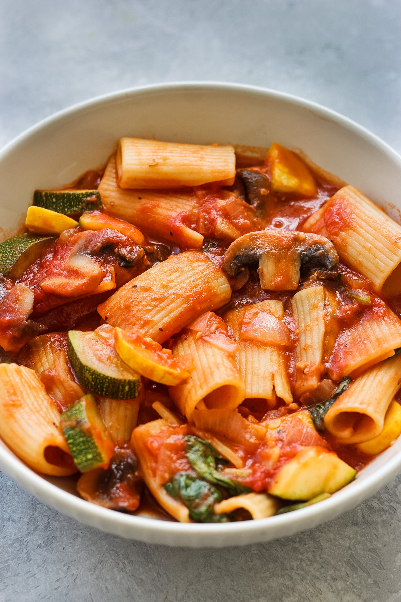 One-Pot Veggie Pasta with Marinara Sauce – It's All Good Vegan