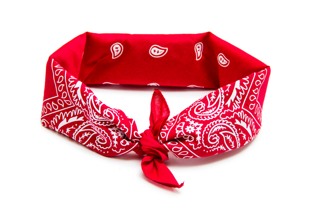 How to wear a bandana on long hair (Men's Ultimate Guide)