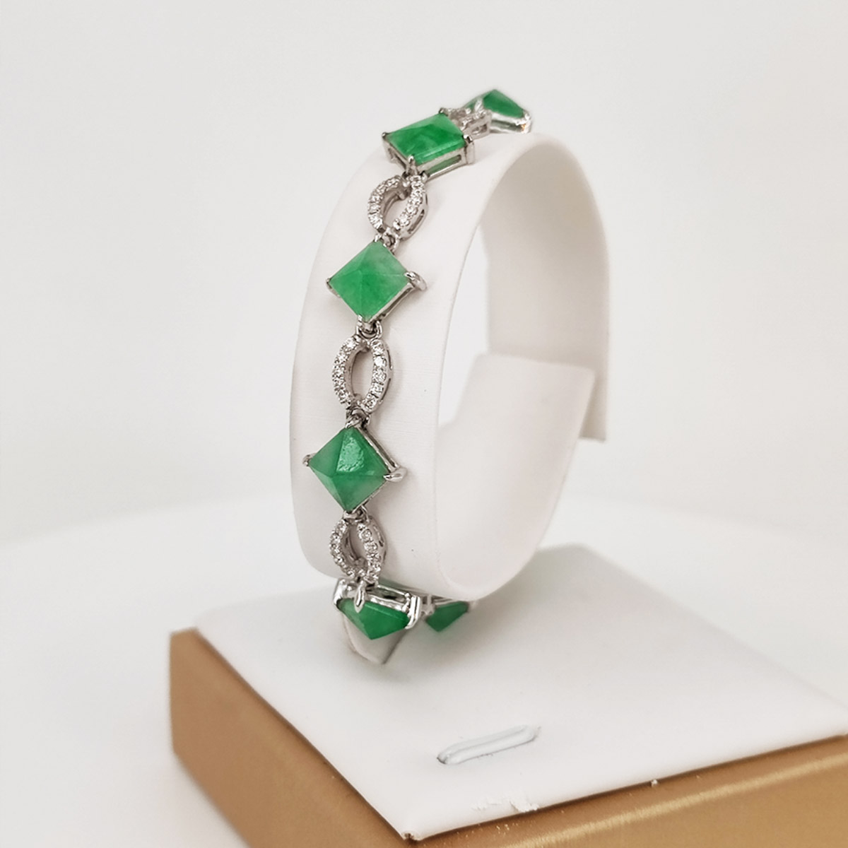  Jadeite Diamond Bracelet/Bangle