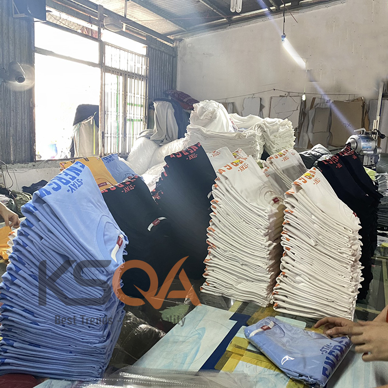 Xưởng Chuyên May Áo Thun Giá RẺ Nổi Tiếng Nhất 1 Xưởng Chuyên May Áo Thun Giá RẺ Nổi Tiếng Nhất 1