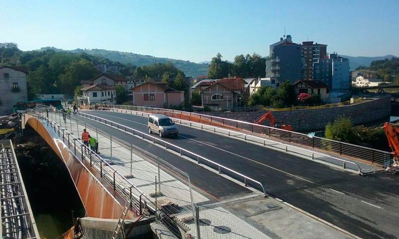 puente nuevo 2.jpg