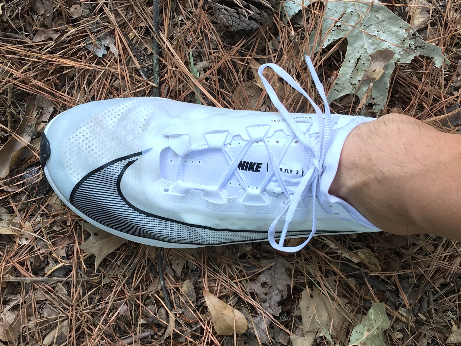 nike zoom fly 3 on feet