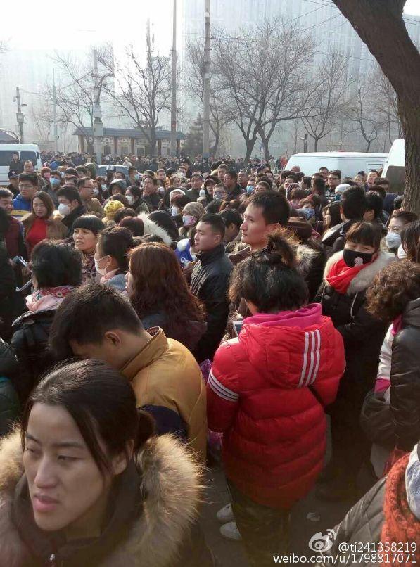 北京、南昌等七城市数千e租宝投资人元旦集会讨款