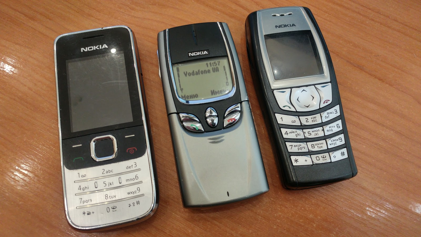 Nokia 8850, Nokia 6610 и Nokia 2730