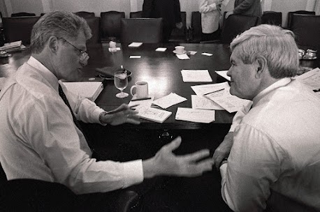 Democratic President Bill Clinton (left), and Republican Speaker of the House of Representatives, Newt Gingrich (Right)