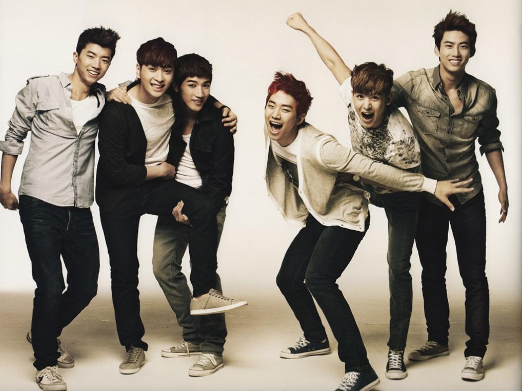 http://images6.fanpop.com/image/photos/35000000/2PM-riseto-chan-E2-98-85-lisseth-35080922-1024-768.jpg