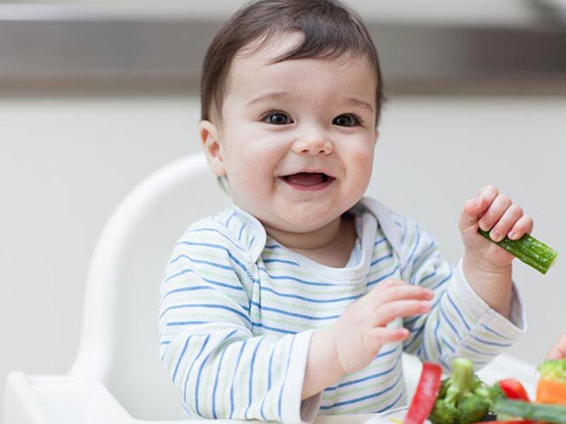 5 วิธี ในการรับมือ กับปัญหาลูกติดทานขนมมากเกินไป1