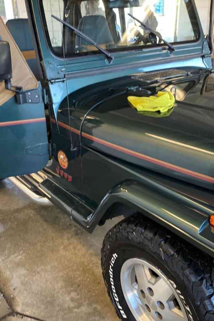 Cleaning a Jeep and Jeep Soft Top