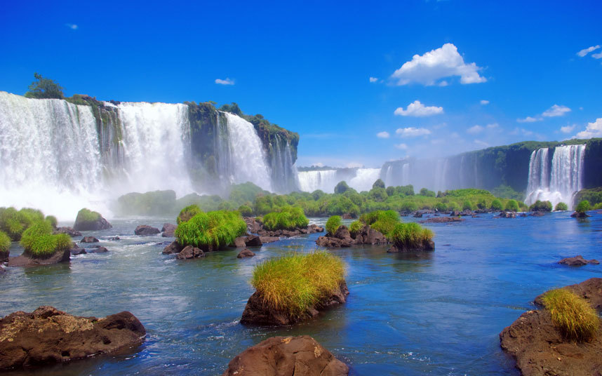 iguacufalls_3176117k.jpg