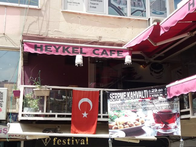 Heykel Cafe - Kafe