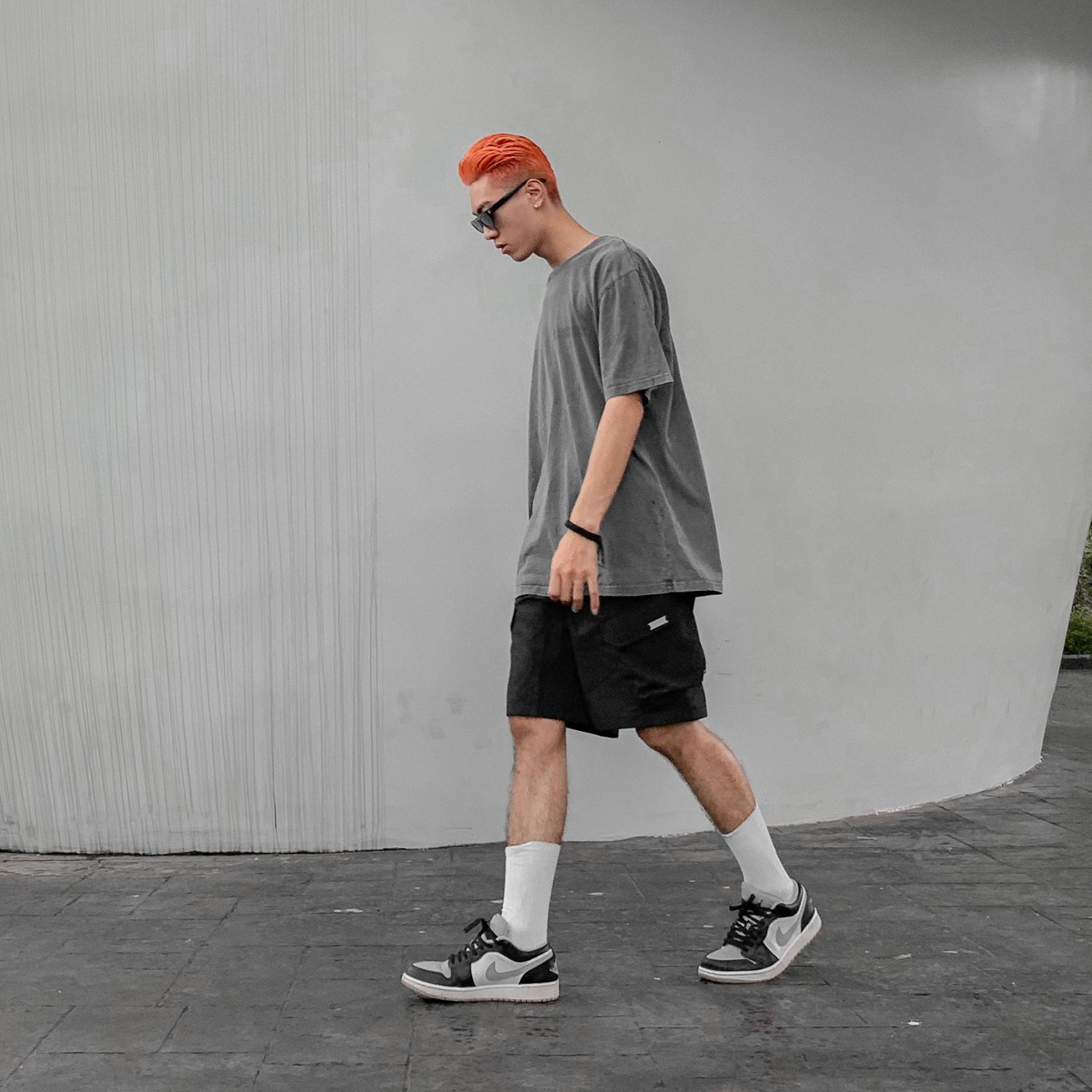 Phối giày với quần short nam- chọn ngay giày Nike Air Jordan 1