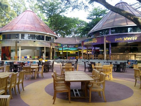 Suasana outdoor via sahadiqun.blogspot.com