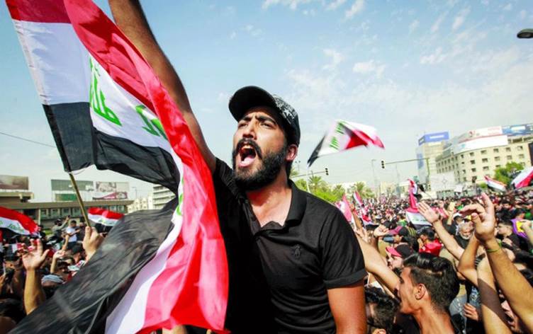 المتظاهرون العراقيون يطالبون عبدالمهدي بالاستقالة 