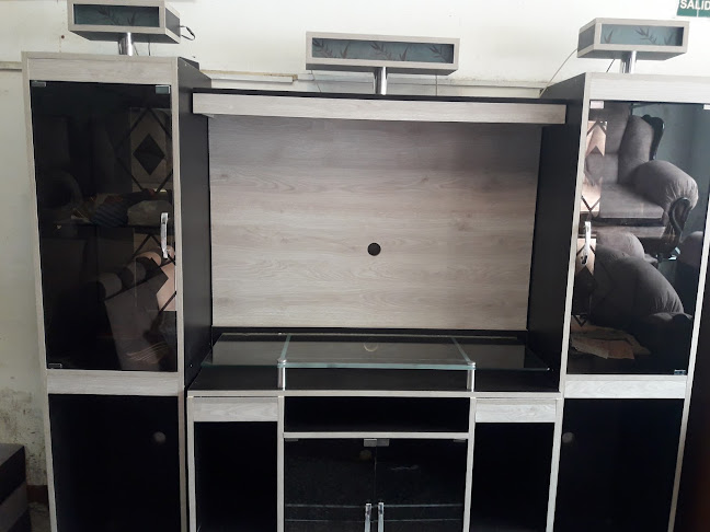 Muebles y Decoraciones La Fabrica - Tienda de muebles