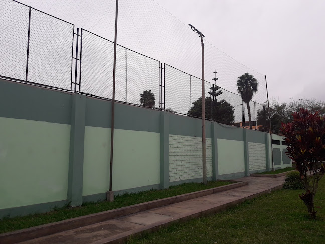 Campo Deportivo - Lima