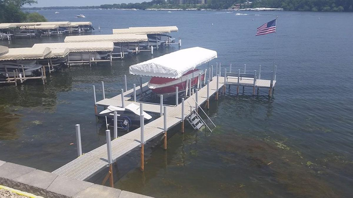 Arial view of a boat dock that is utilizing Aluminum for its' materials