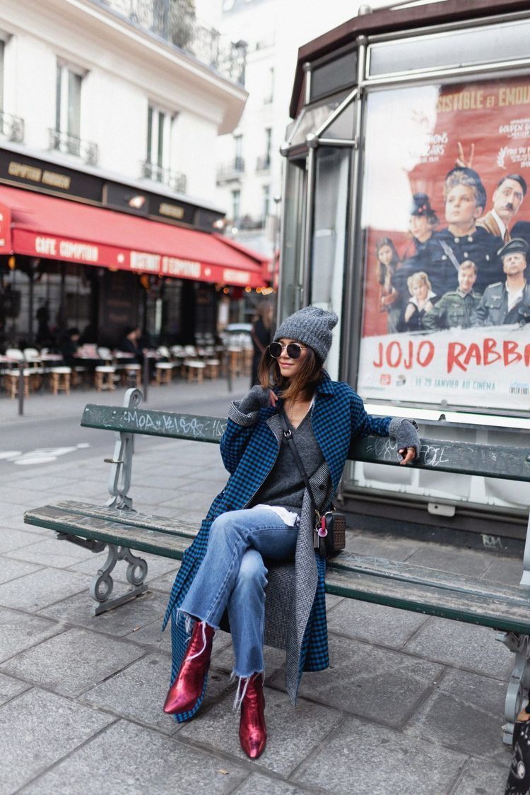 Consuelo Romero, estilista, Instagram, outfits, tips de moda, tips de estilo, fanáticas de los brillos, clash con brillo, bolso con brillo, zapatos en punto, camisa blanca oversized, perfume, gafas de sol, rico olor, buen olor, tener un buen olor, día internacional de la mujer productora de moda, estilista 